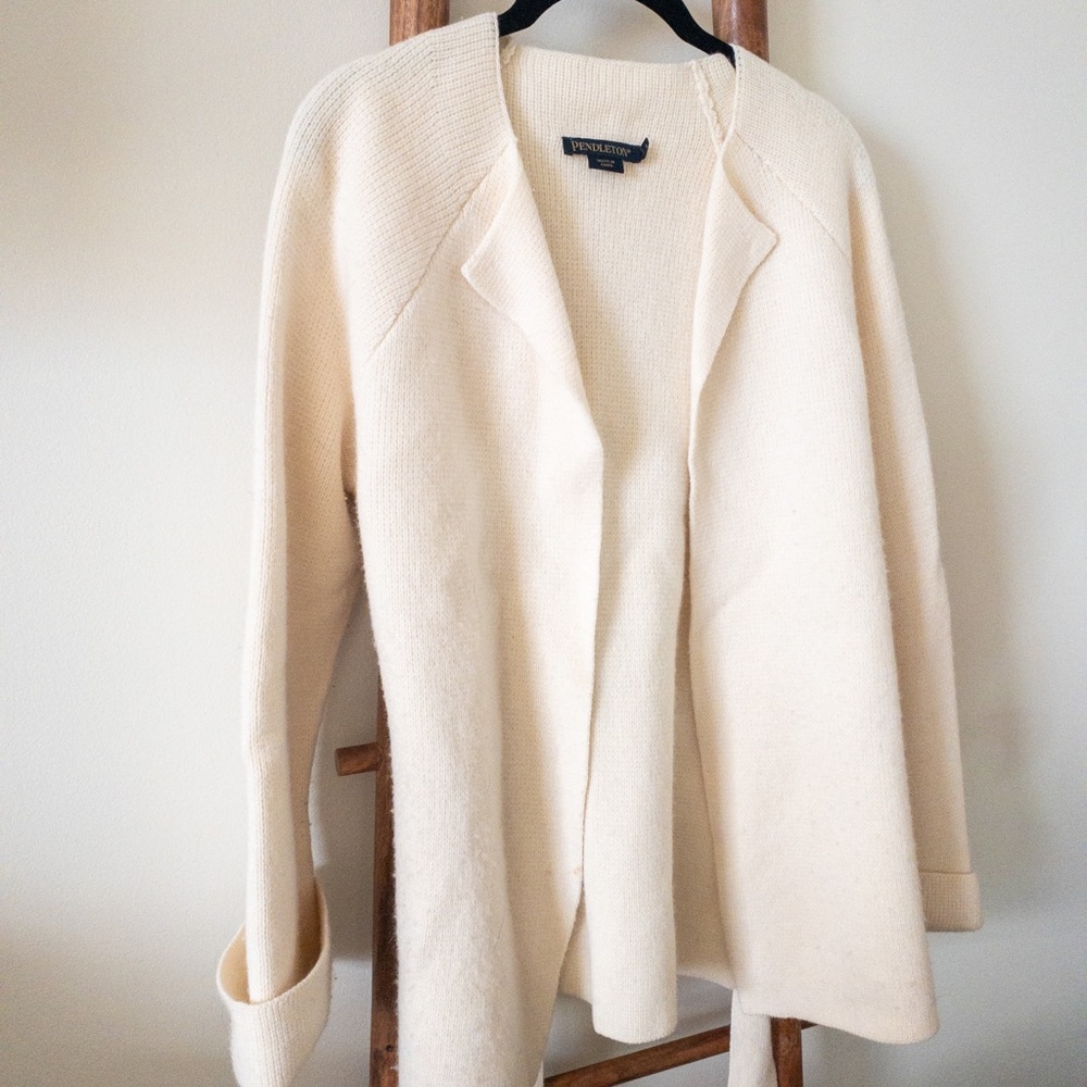 Pendleton sweater size small